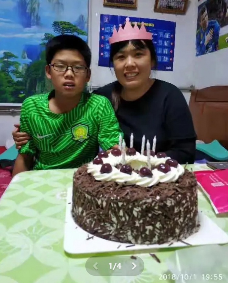 郭嘉璇母親曬照悼念兒子：璇兒生日快樂，希望天堂幸福