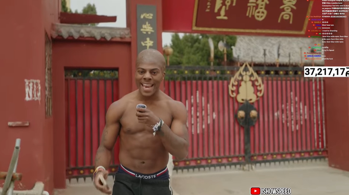光頭造型！Speed中國(guó)行來(lái)到鄭州少林寺，上香拜佛學(xué)功夫