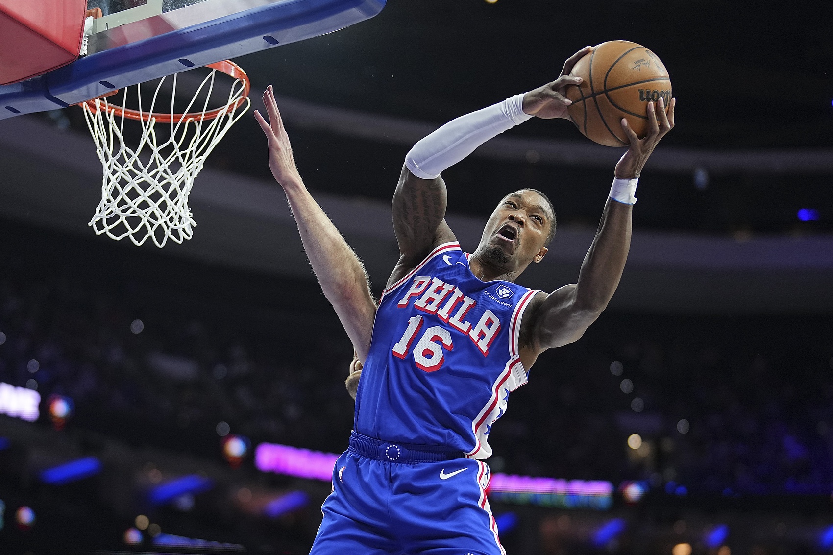 歡迎回到NBA！朗尼-沃克貢獻(xiàn)25分11籃板5助攻 獲得生涯首次兩雙